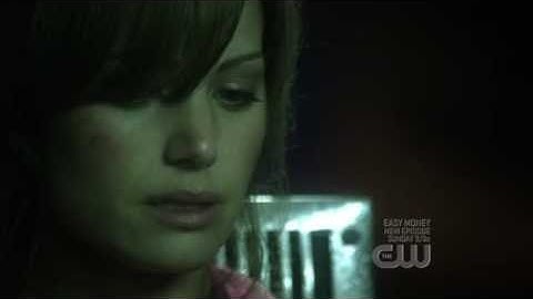 Smallville Best Scene - S08E05 Clark & Lois