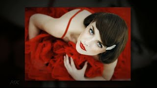 ДЕВУШКА В КРАСНОМ - Lady in Red ДЕВУШКА В КРАСНОМ - Lady in Red