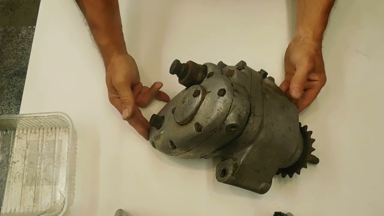 démontage de tous les éléments d'une boite à vitesse Laydown GB8