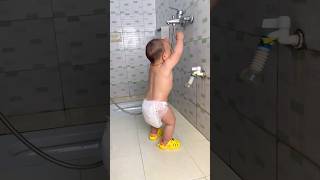 Cute Baby Dancing