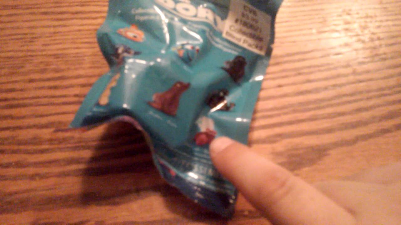 Finding Dory blind bag series 2 unboxing