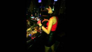 Dj Nadine Iskandar Spin prive Club Jakarta
