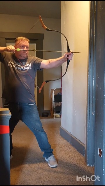 THUMB DRAW ARROW TEST. #combatarchery #shorts - YouTube