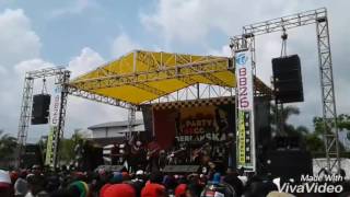 Download lagu Jamming live stadion tempeh 0312 (sgp) beh