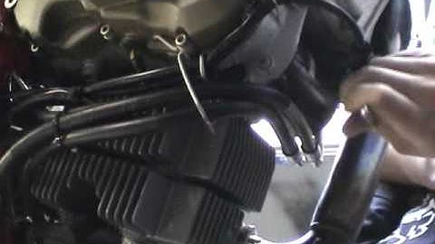 Ducatitech.com "HowTo" Install HM69 Large Fuel Tank for Ducati Hypermotard (Part 2)