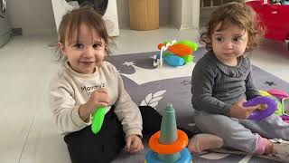 Ahsen Ve Bade Renkli Halkaları Yerleştirdi