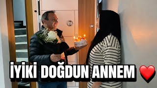 Beklemi̇yordu Kahvaltiya Mi̇safi̇ri̇mi̇z Var İz Liler Bi̇li̇r