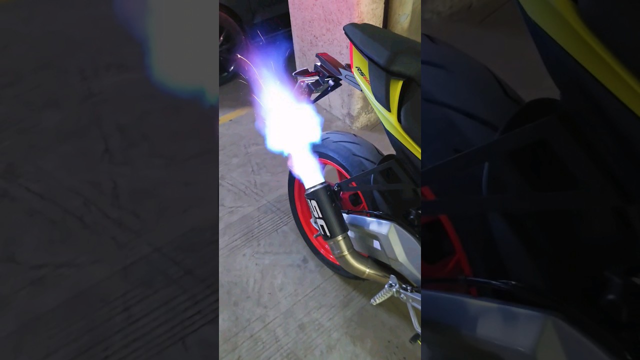 Aprilia rs660 shooting flames 🔥🔥🔥 SC project CRT exhaust 
