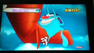 Oggy And Roaches In Plane