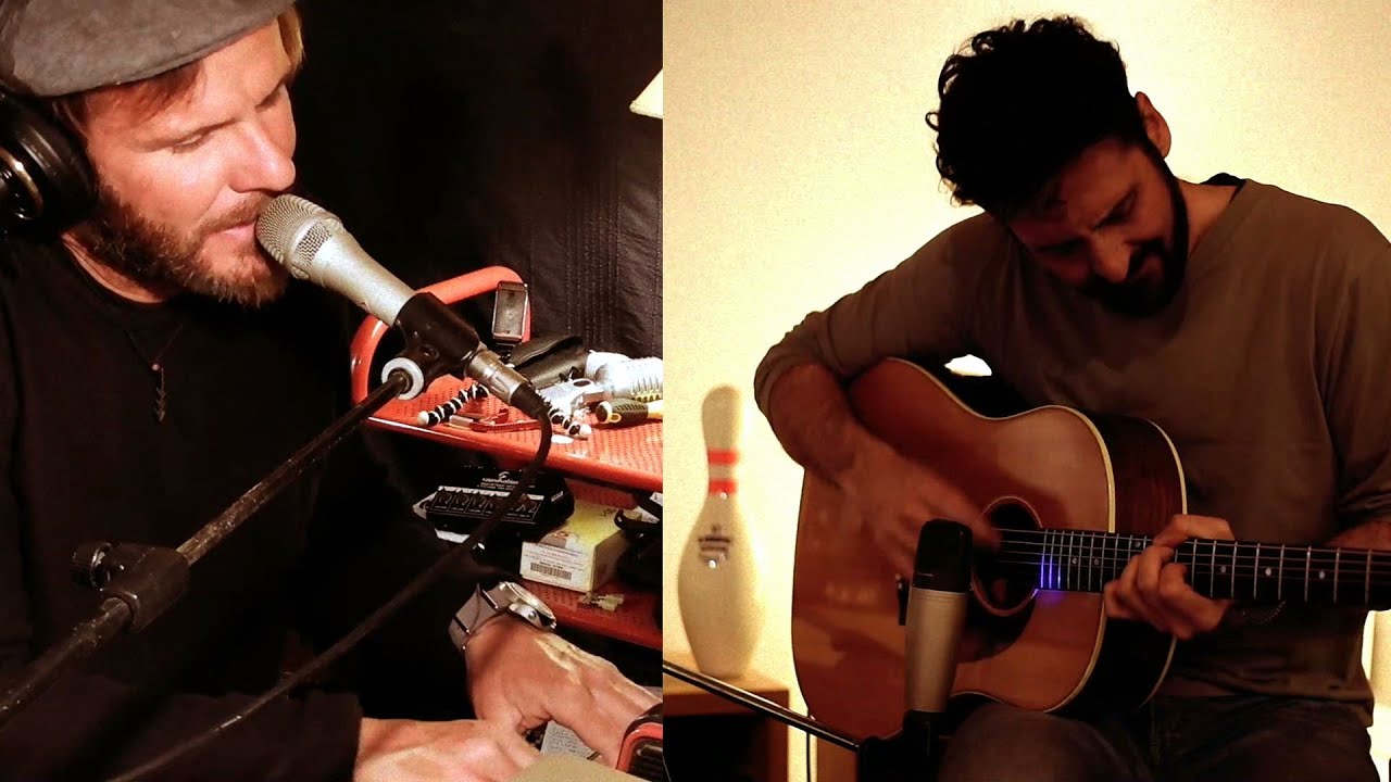 RHCP "Under the bridge " ( acoustic cover by BEOZZI feat Andrea