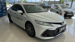 All New 2023 Toyota Camry 2.5V Facelift white color | the luxury sedan car 5 seats