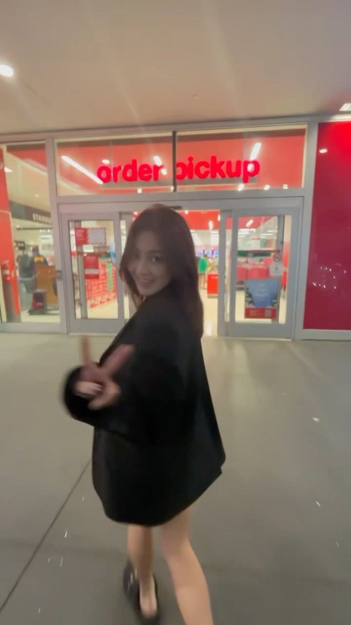 POV: ONCE heading to Target with JIHYO to grab STRATEGY?? #TWICE #트와이스 #STRATEGY#Target
