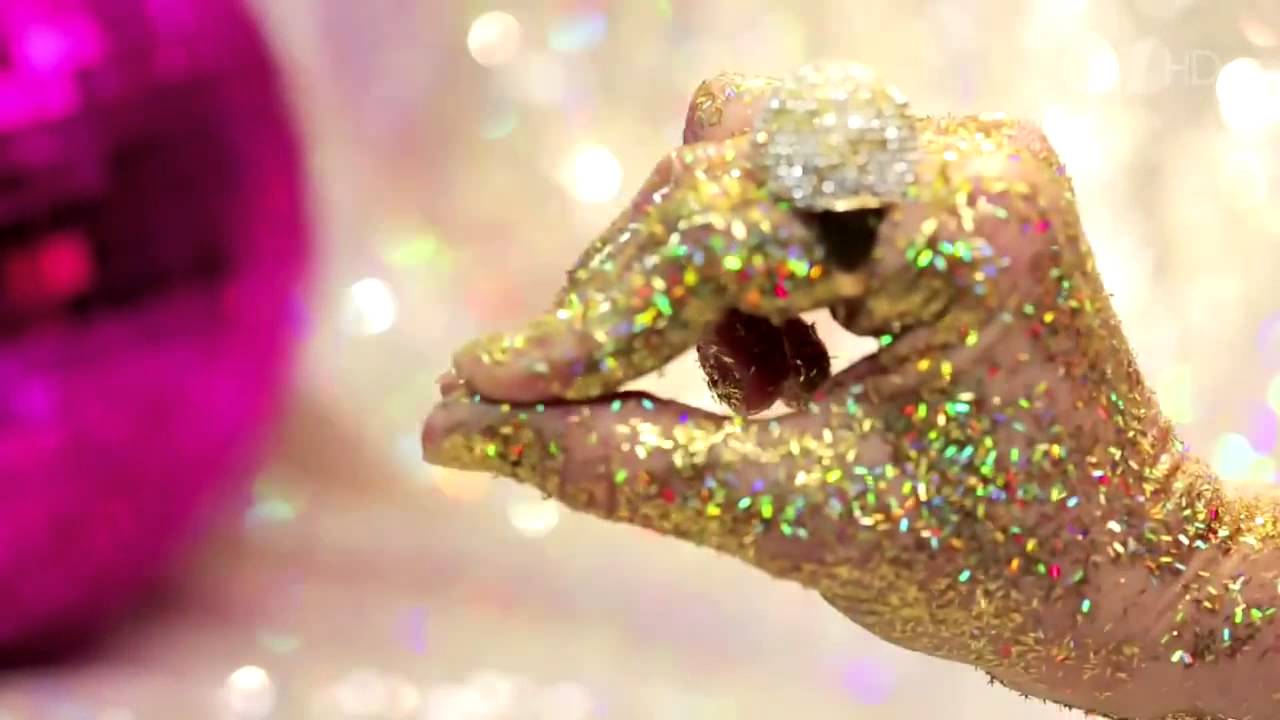 Реклама мобильного приложения \"Первый канал\". Дорога в ад. - YouTube