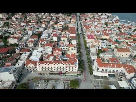 "Δεν έχω οξυγόνο" - Μέρος της μεγάλης πορείας στο Αργοστόλι για το έγκλημα των Τεμπών