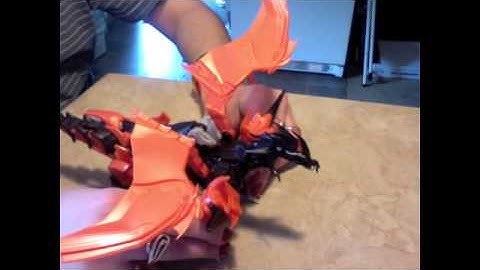 Transformers Prime Beast Hunters Voyager Class Predaking Review: Part 1