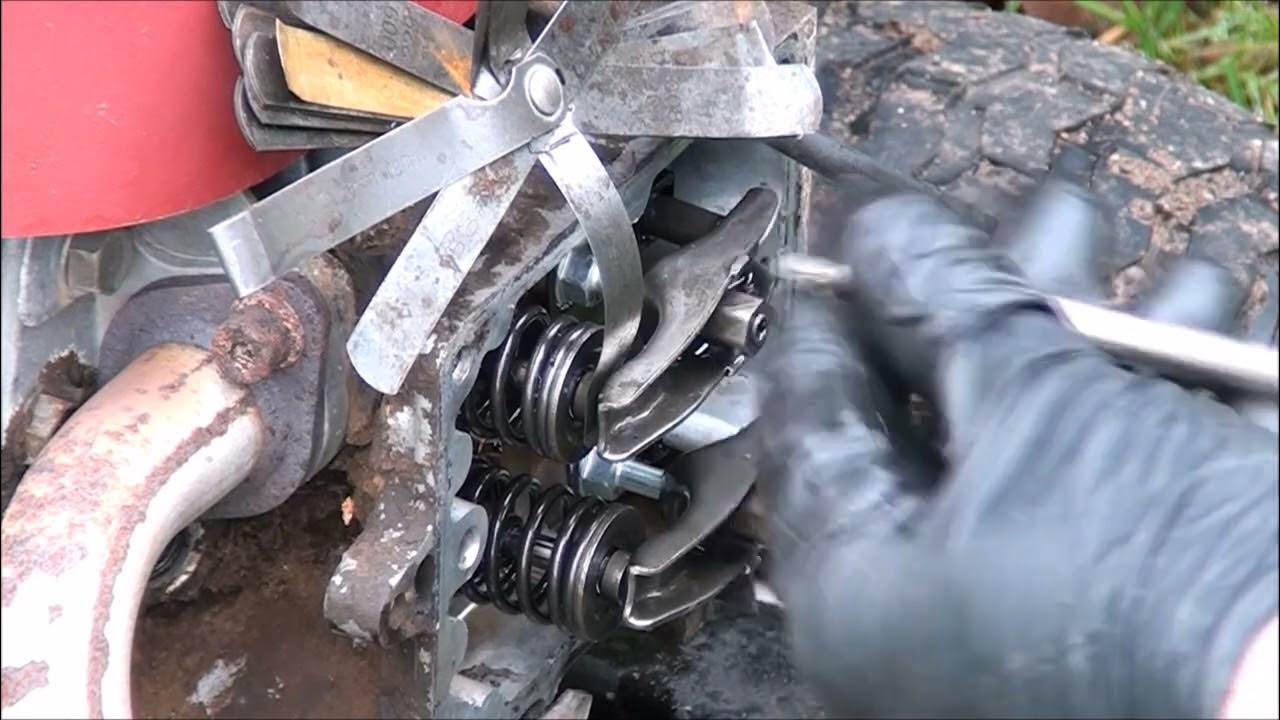 How to adjust the valves on a briggs and stratton ohv intek engine on a