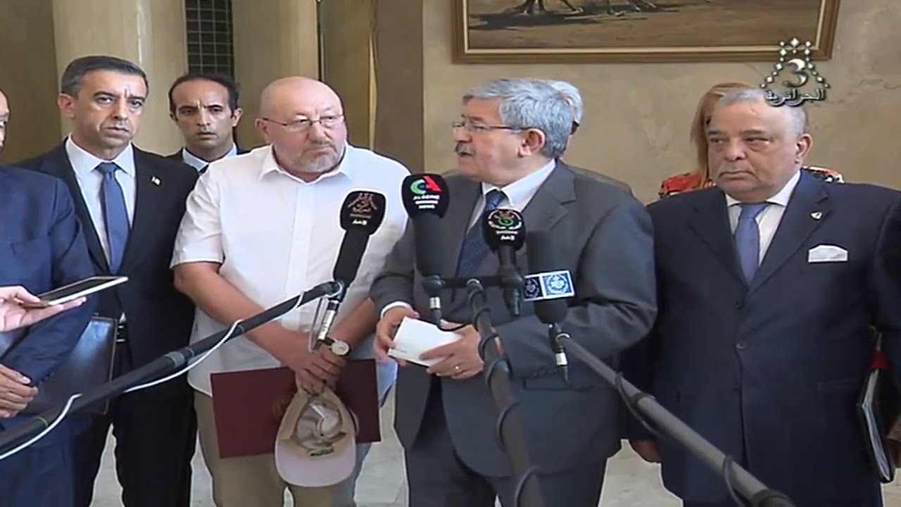 تصريح دولة الوزير الأول السيد أحمد أويحي بعد إنتهاء إجتماع الثلاثية