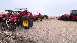 Case 620 Quad pulling Bourgault 3320 86’ with 7950 Cart Planting Malt Barley April 29th 2024