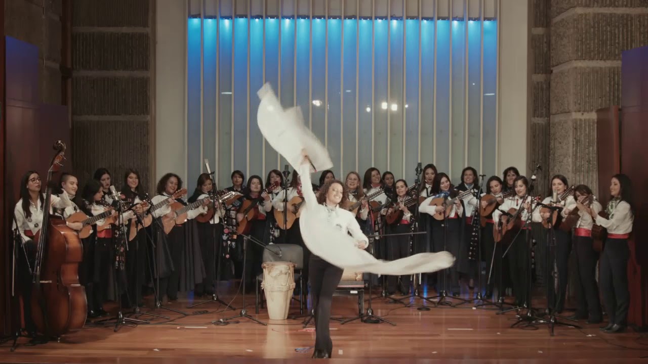 XXXI FITU "Cidade do Porto" TUNA FEMENINA JAVERIANA