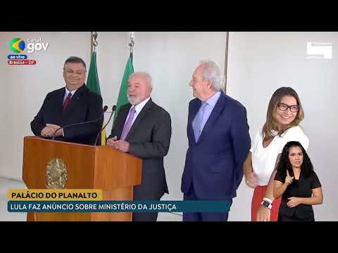 LULA ANUNCIA LEWANDOWSKI COMO SUBSTITUTO DE DINO NO MINISTÉRIO DA JUSTIÇA
