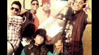Revelada (Oficial Remix) KoOnze Family prod Blackie