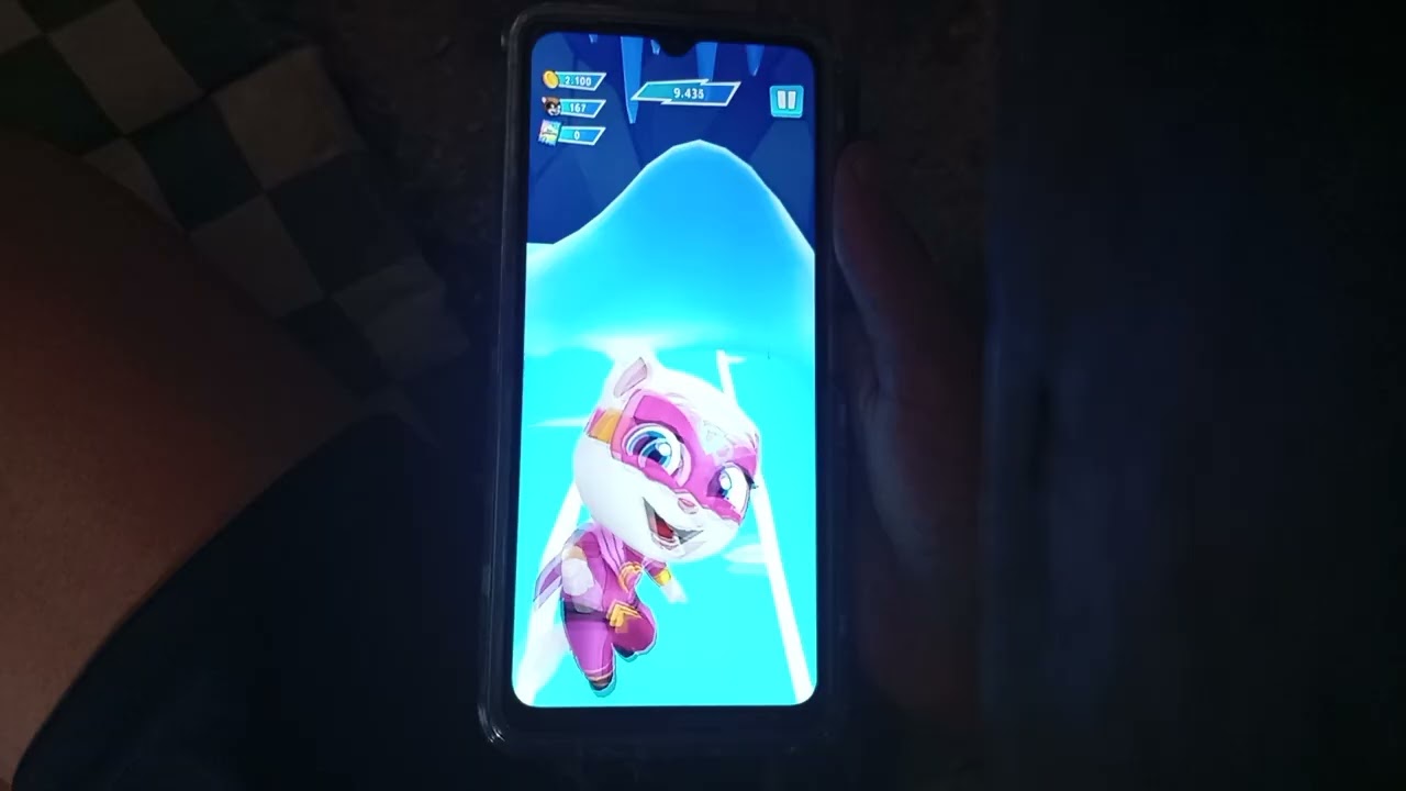 talking tom hero dash and angela run high score 15000k gameplay 