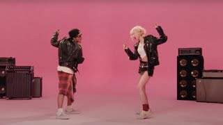 Bruno Mars Feat Rosé - Happy Official Video