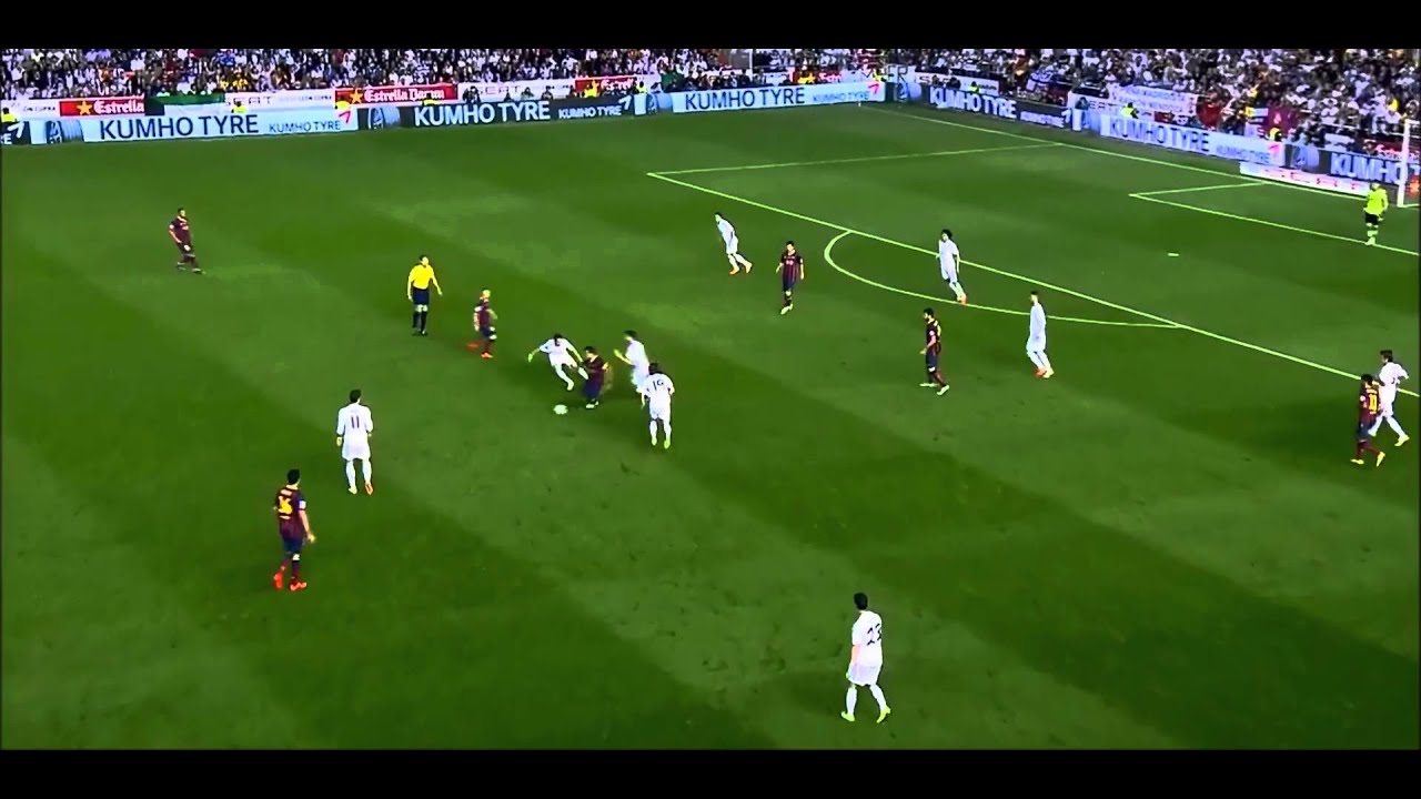 Xavi skill vs Real Madrid