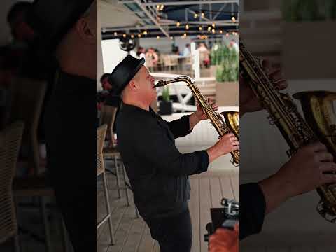 Live saxophone event