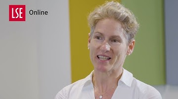 Exploring a new career path for Elodie Hudson | LSE Data Analytics Career Accelerator Past Learner