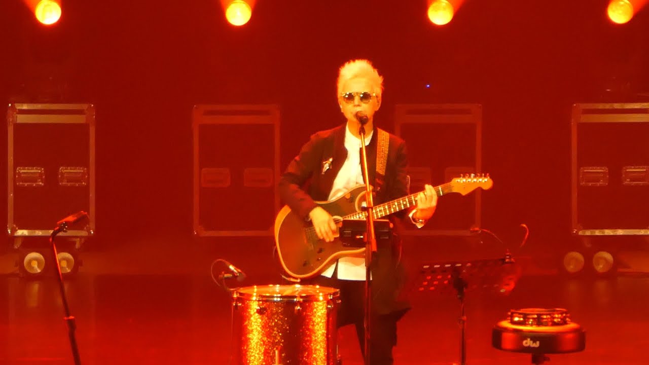 СУРГАНОВА И ОРКЕСТР — БОЛЬШОЙ ПРАЗДНИЧНЫЙ КОНЦЕРТ ИЛИ ВРЕМЕНА ГОДА | КИРОВ,  06.03.2025