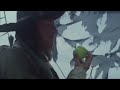 Barbossa throws his apple AGAIN!