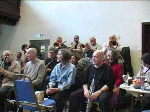 London Improvisers Orchestra (conducted by Dave Tu...