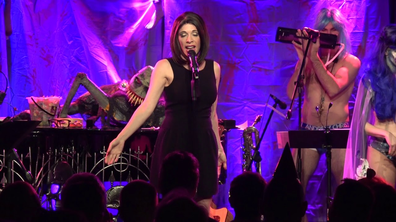 The Skivvies and Ellyn Marie Marsh - Spice Girls/Chili Pepper Medley