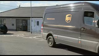 Why should I use a Parcel Locker for my online shopping?