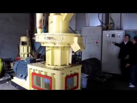 High efficient centrifugal XGJ560 1-1.5t/h sawdust pellet machine(sales005@jnxucheng.com)