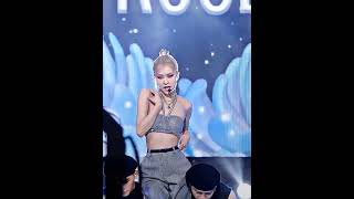 Rosieeee Rosé Ver. É