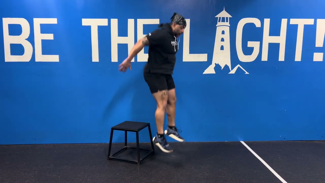 IXP Plyo Box- Seated Box Jumps