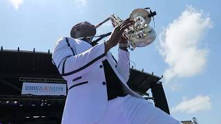 Eric Darius  Happy  From The Seabreeze Jazz Festival 2017