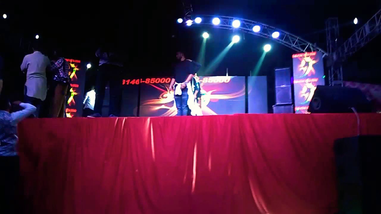 Apsara Ali mix Dussehra performance full crowd Dana Mandi Ahmedgarh choreography by Honey & Vikram camera iphone 8 plus apk