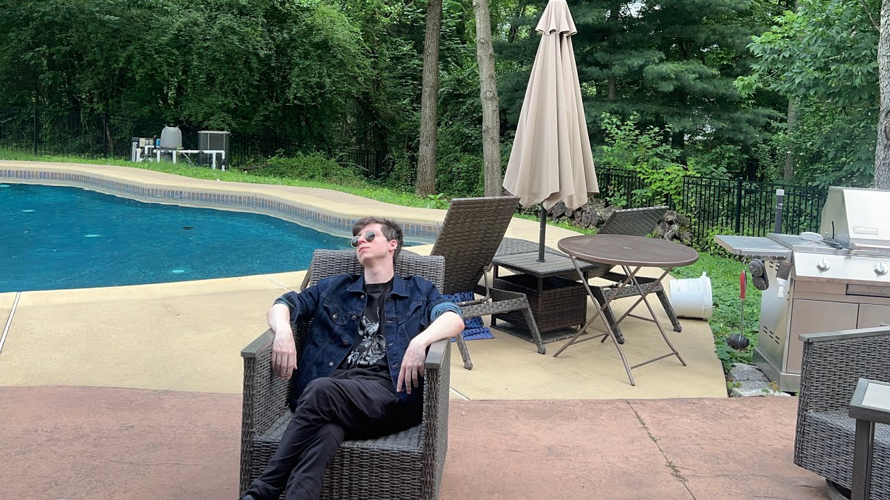 Craving More - YellowbladeMusic (Official Visualizer) (Prod. @PacificProduced)