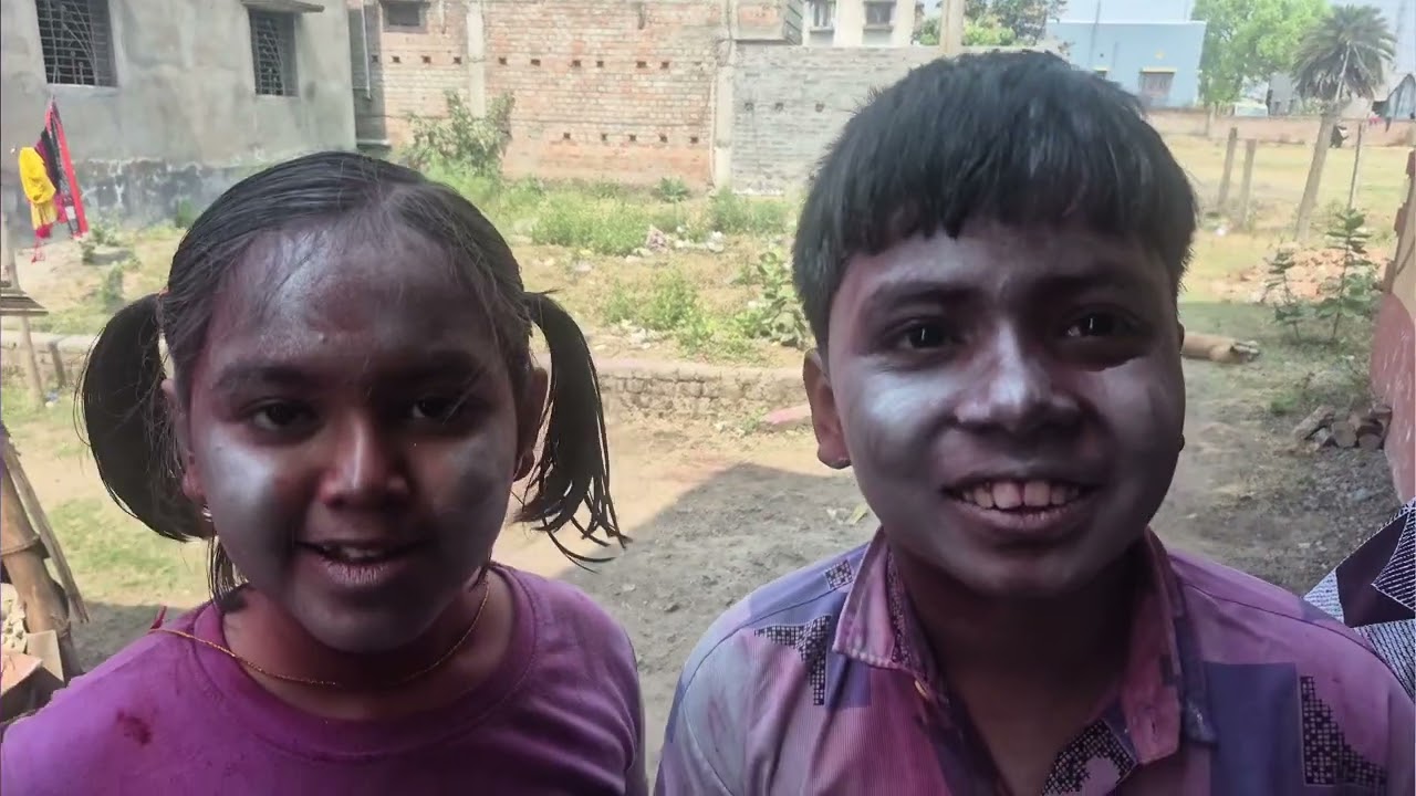 হোলির দিন অন্ডালের অবস্থা দেখতে দিদিভাই টোটো করে বেরোলো।। #bengalvlogger #lifestylevlog 