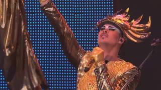 Empire Of The Sun Alive Live Resimi