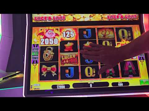 LOCK N LOOT With PIGGIE BANKER n also some Phoenix Link #slot #casinoslots #casino