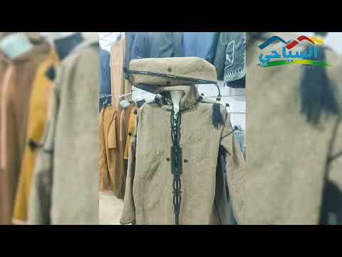 القشابية من اللباس التقليدي الرجالي الجزائري المقاومة للبرد 