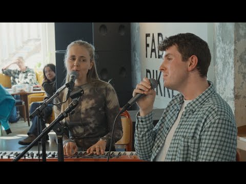 Liv, Øystein og