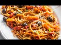 Pasta with peperonata sauce | An italian classic for summer