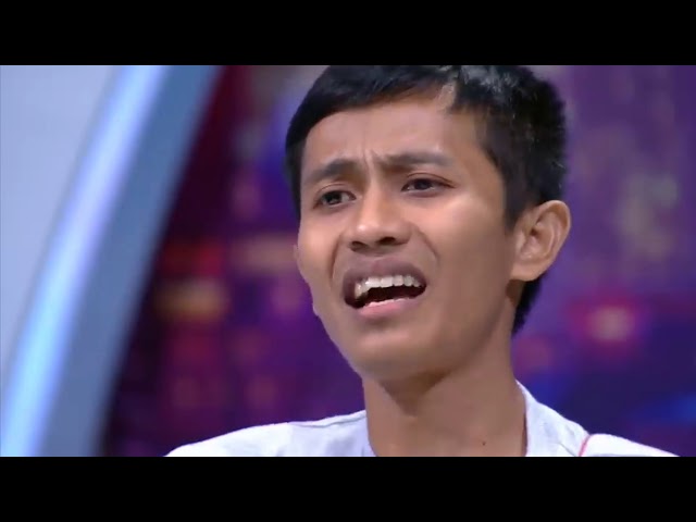 Keren lagu ciptaannya sendiri membuat juri kagum class=