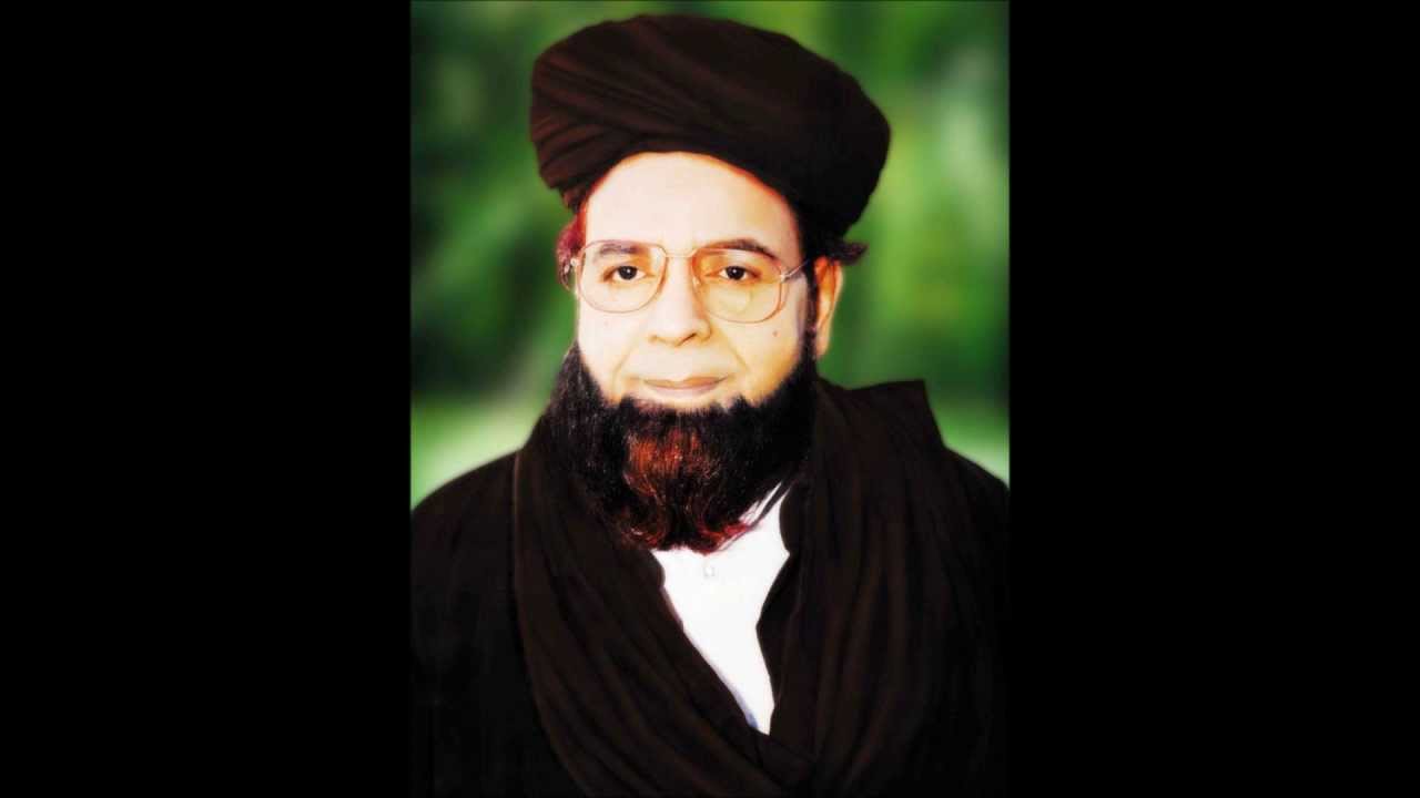 Maulana Shah Ahmed Noorani Siddiqui (رضي الله عنه‎‎) Reciting Surah Al-Jumuah