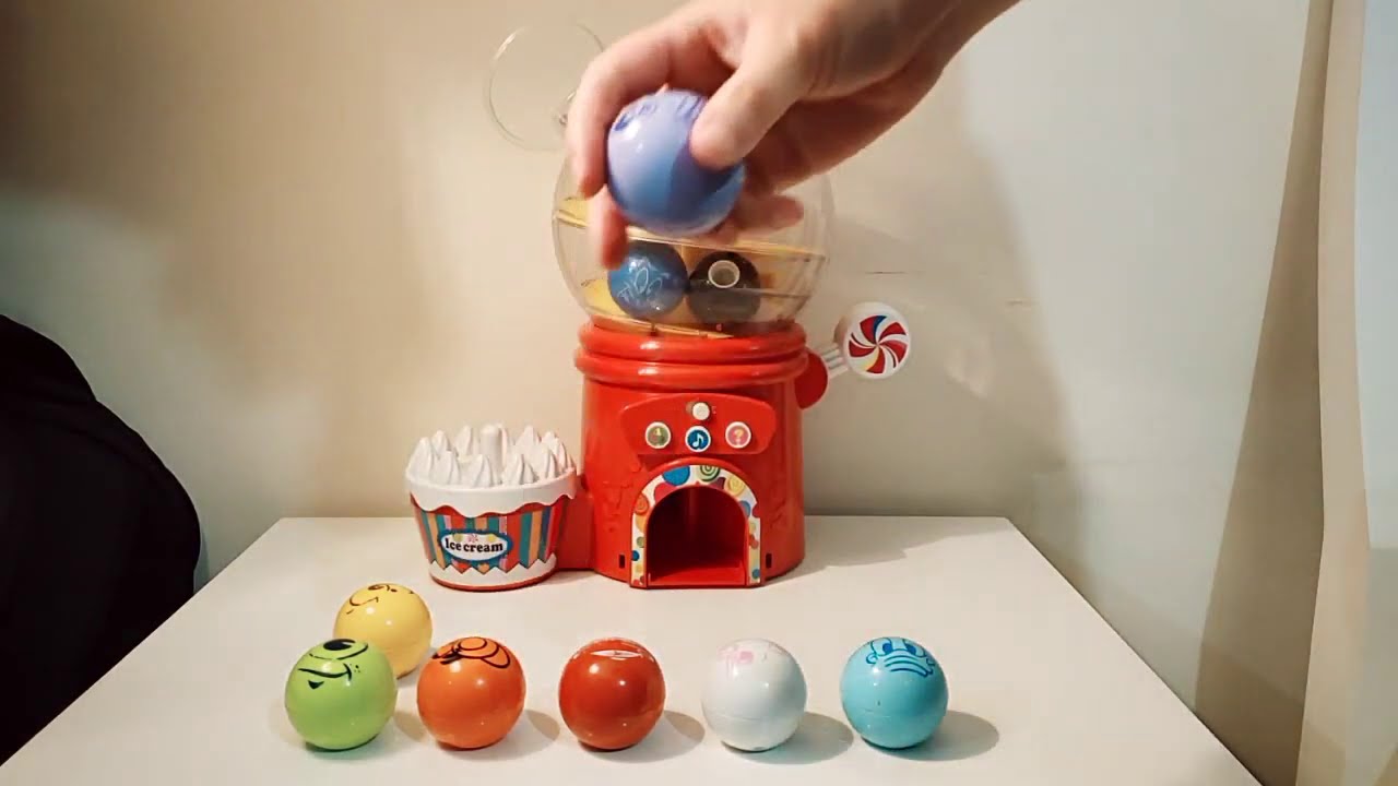 Tomy Disney Talk n Talk Gacha! Disney & Pixar Characters Ice Cream Vending Gumball Machine!